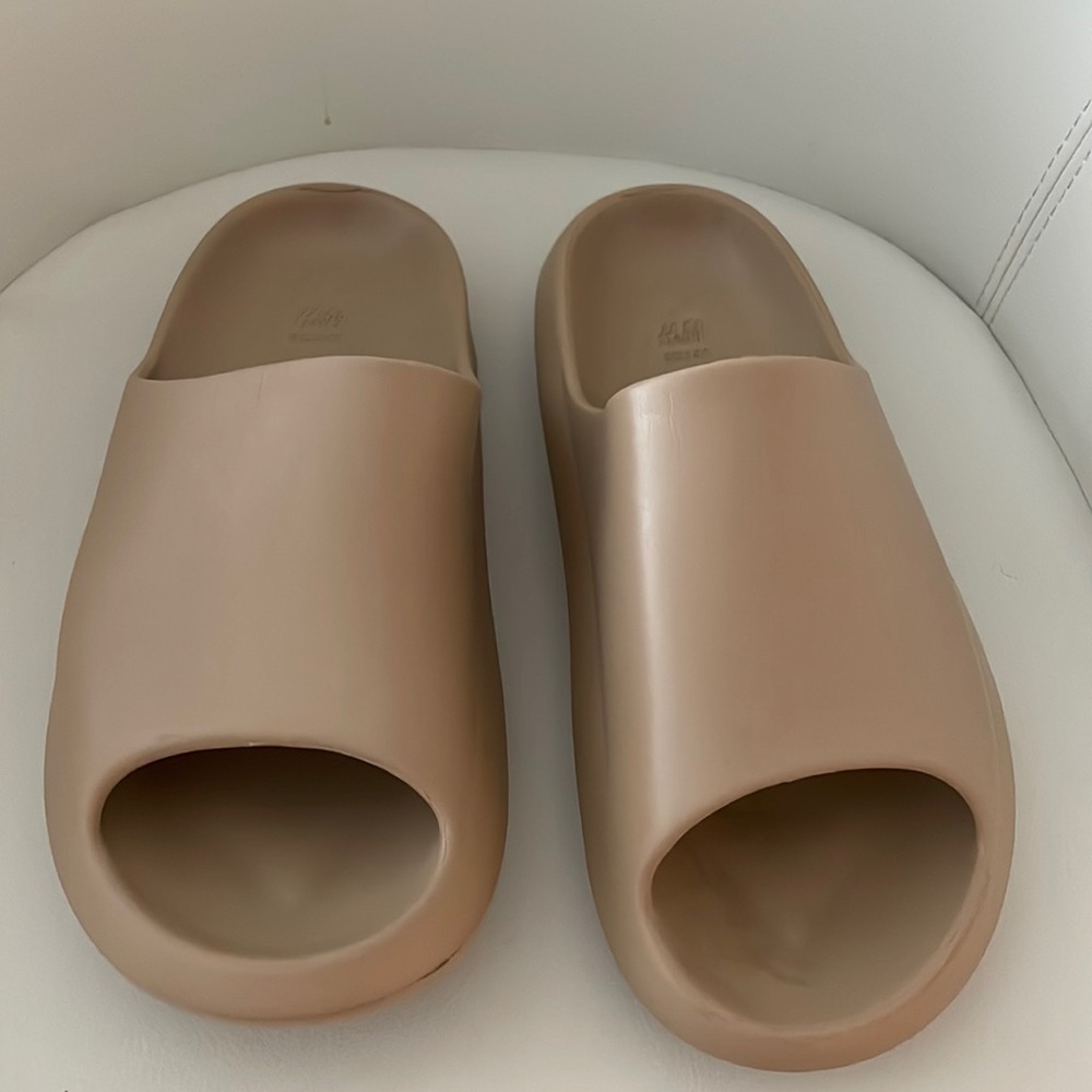 New Beige Slides